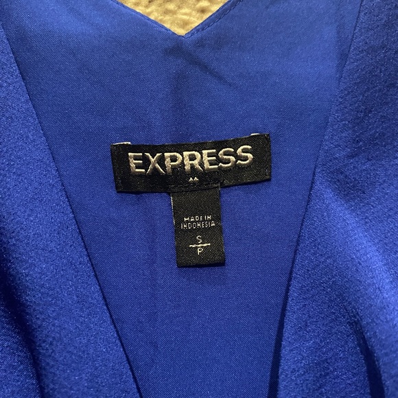 Top - Picture 4 of 5